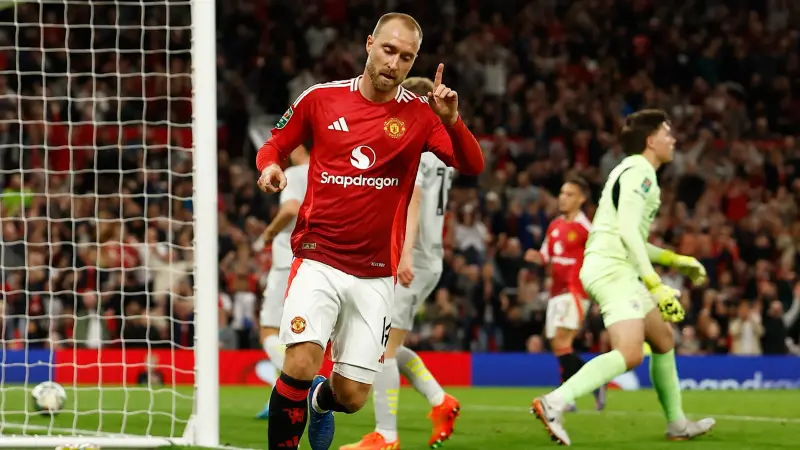 بعد نهاية عقده رفقة مانشستر يونايتد.. كريستيان إريكسن ينضمّ لفولسبورغ