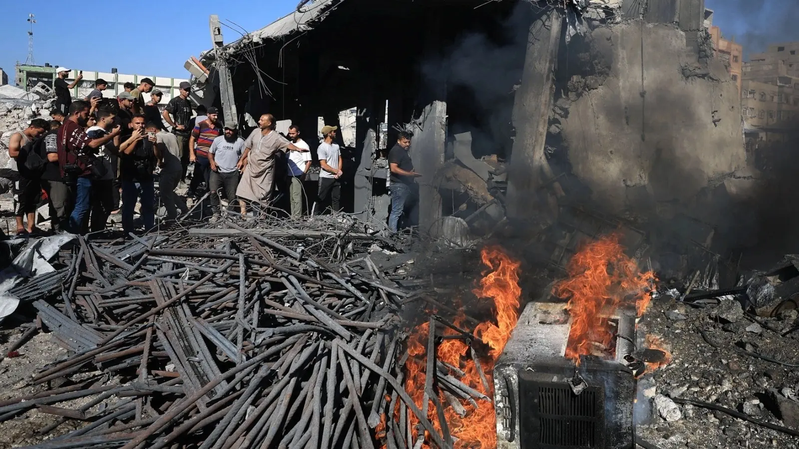 نتانياهو وكاتس أكدا في بيان أن "حماس" لن تبقى في غزة (رويترز) نتانياهو وكاتس أكدا في بيان أن "حماس" لن تبقى في غزة (رويترز)
