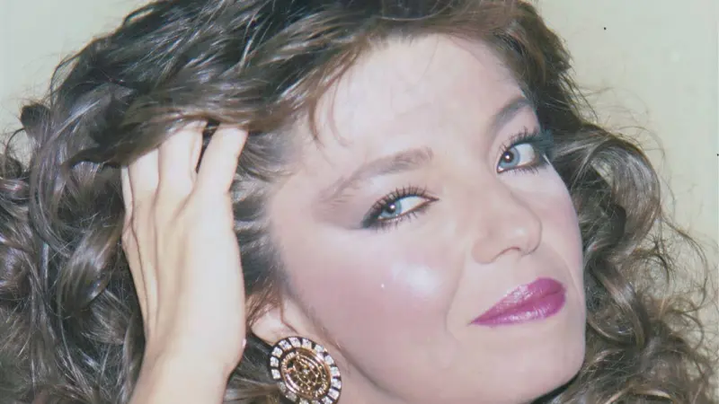 هدى رمزي تكشف كواليس اعتزالها وموقفها من الفن والسوشال ميديا