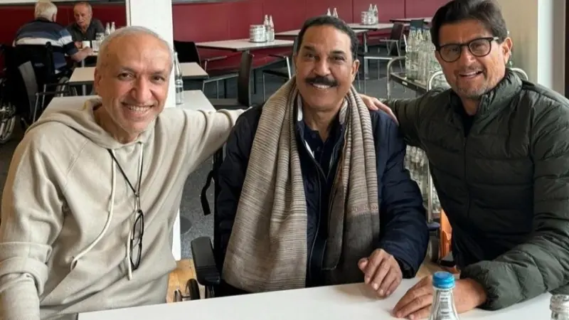 فيديو - عبدالله الرويشد على كرسي متحرك.. ما القصة؟