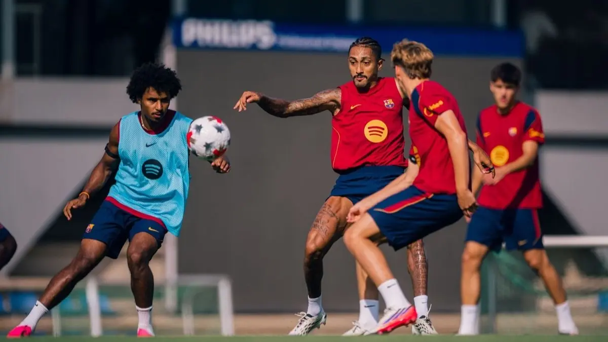 (إكس) مباراة الأهلي تمثل البروفة الأخيرة لبرشلونة قبل انطلاق الدوري الإسباني (إكس) مباراة الأهلي تمثل البروفة الأخيرة لبرشلونة قبل انطلاق الدوري الإسباني