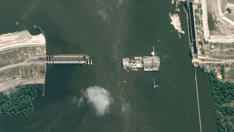 لماذا كان تدمير سد كاخوفكا عملا داخليا؟