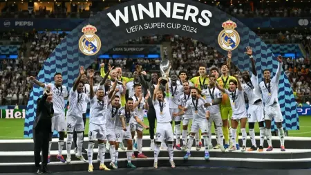 أكثر نادي حقق بطولات في العالم بالترتيب في جميع البطولات عبر التاريخ