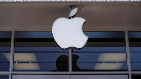 related_news_inside_blogsهل يكون جون تيرنس طوق النجاة لـ"أبل"؟