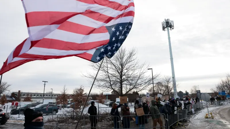 الديمقراطيون يصوتون ضد التمويل الجديد لإدارة الهجرة الأميركية