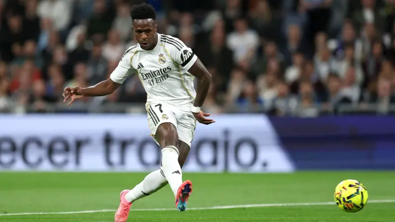 فيديو - احتفال نيوم لاعب خيتافي أمام فينيسيوس جونيور يشعل خلافا قديما