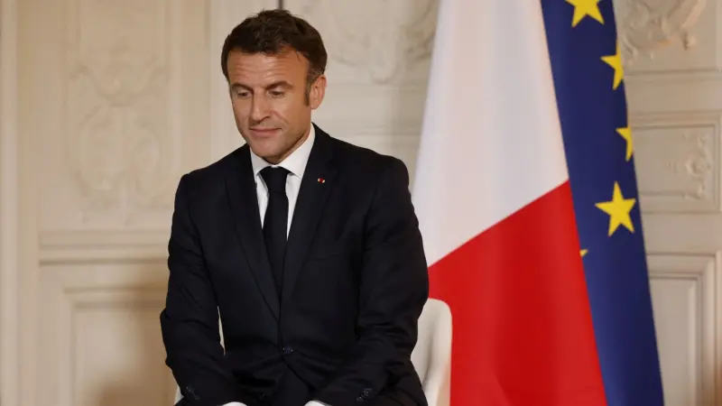 استخفاف واستفزاز للمعارضة.. ماكرون يتحدث عن قانون الهجرة الجديد