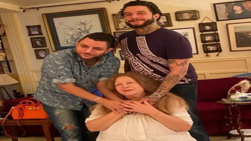 عمر فاروق الفيشاوى يروي تفاصيل أيام سمية الألفي الأخيرة ووصيتها لنجليها