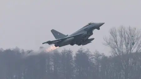 related_news_inside_blogsبريطانيا وفرنسا تستهدفان مستودع أسلحة لـ"داعش" في سوريا