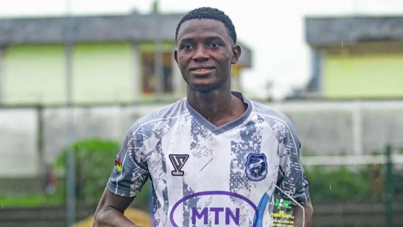 كاميروني تحت السن.. من هو سيرجي دوارا الذي يقترب من الأهلي المصري؟