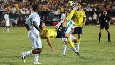 related_news_inside_blogsالدوري السعودي - الهلال يستقبل الأهلي وسط تأهب النصر.. ومصير مجهول لبنزيما