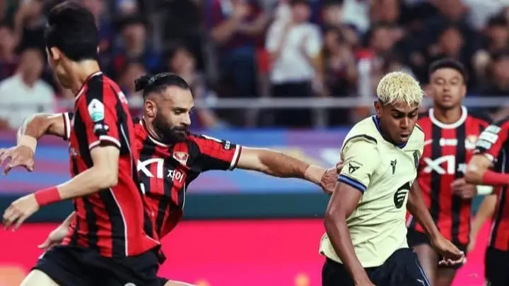 نتيجة مباراة برشلونة وسيول الودية.. الأردني يزن العرب يخلق الحدث