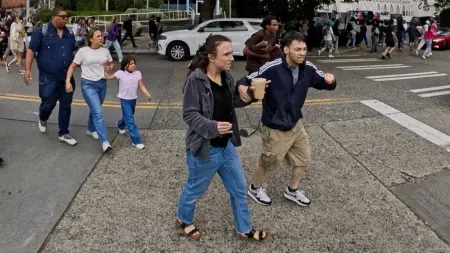 related_news_inside_blogsفيديو - 3 قتلى وإصابات في حادث غامض يهز أميركا