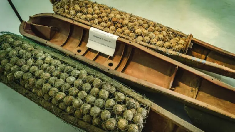 ما هي الذخائر العنقودية التي قرّر بايدن إرسالها لأوكرانيا؟