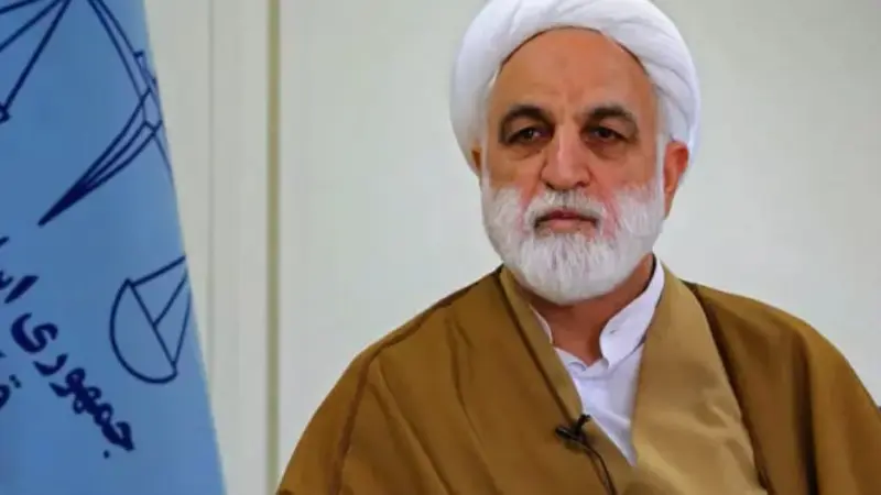 من هو غلام حسين محسني إجئي الاسم الذي يثير الرعب في إيران؟