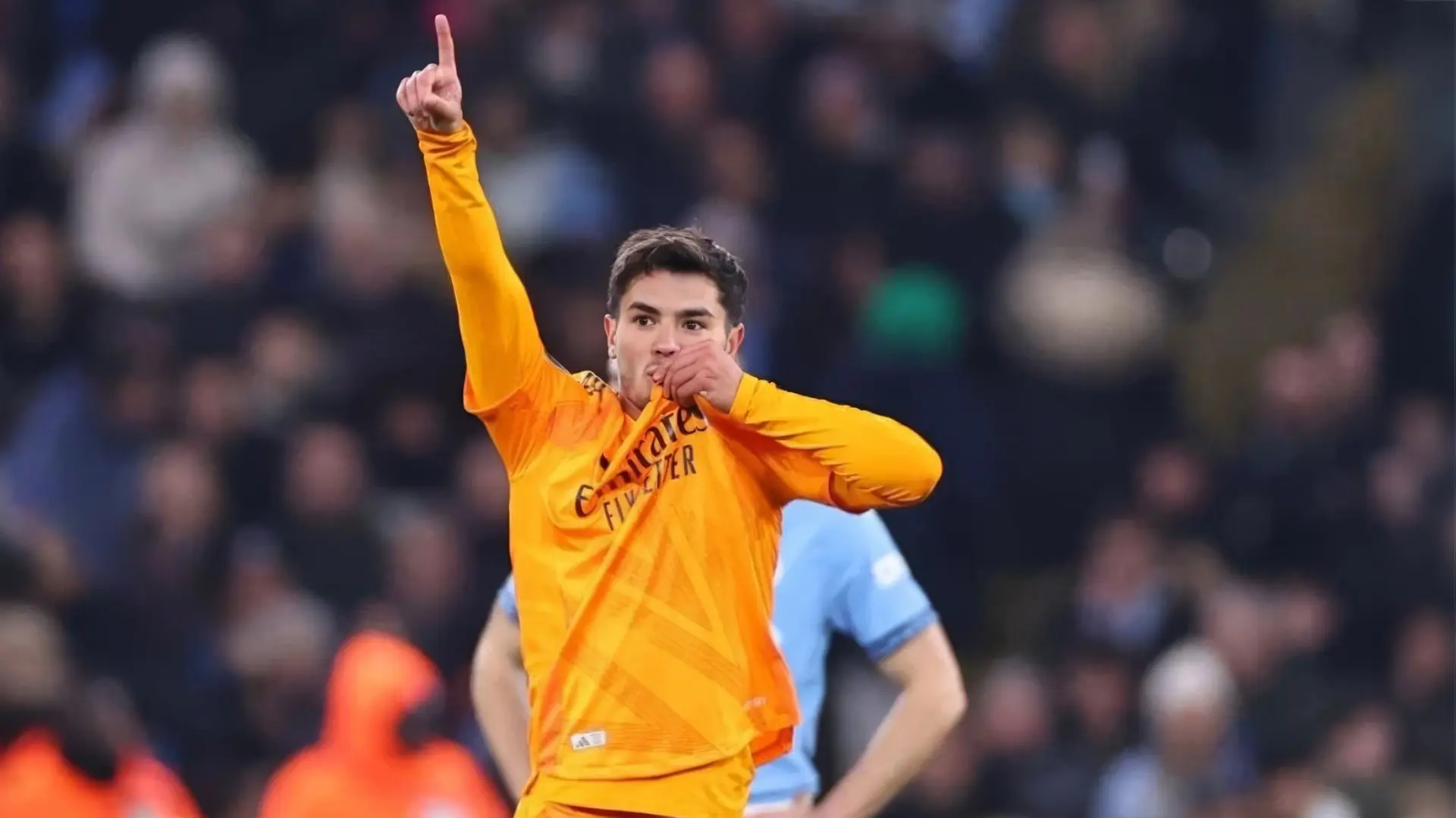 ريال مدريد يحسم صفقته الهجومية ويضع لاعبه أمام مصير مجهول (أ ف ب) ريال مدريد يحسم صفقته الهجومية ويضع لاعبه أمام مصير مجهول (أ ف ب)