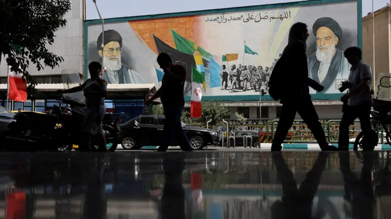 إيران على برميل بارود.. النظام يواجه أزمة وجود