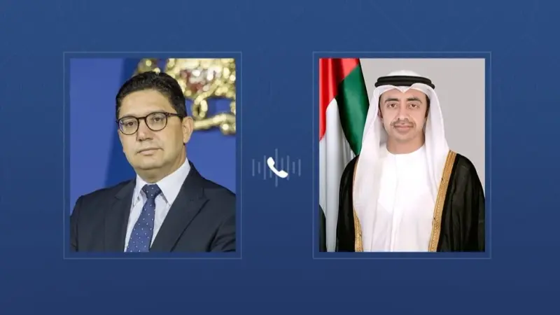 عبدالله بن زايد ووزير خارجية المغرب يبحثان هاتفيا آخر التطورات الإقليمية