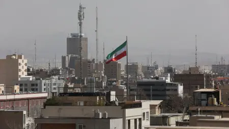 related_news_inside_blogsالريال الإيراني يتلقى ضربة قوية.. إليكم التفاصيل