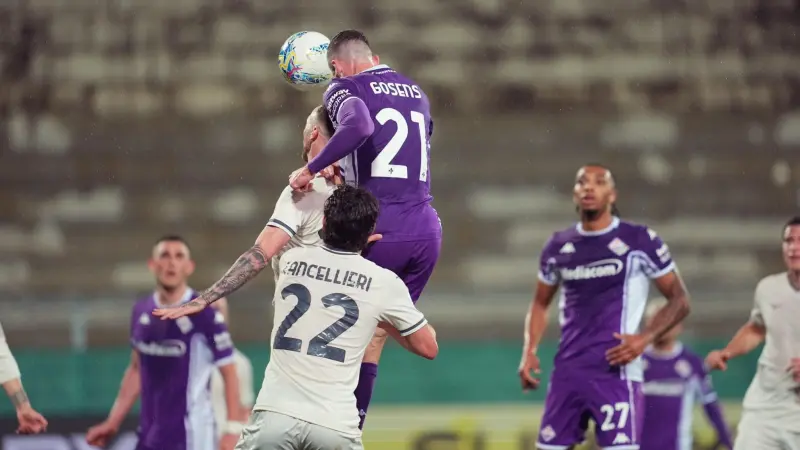 الدوري الإيطالي - فيورنتينا يهزم ولاتسيو ويخطو خطوة نحو النجاة من الهبوط