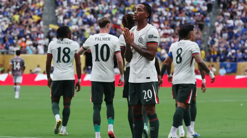 فيديو - لماذا رفض جواو بيدرو الاحتفال بهدفه الأول الرائع مع تشيلسي؟