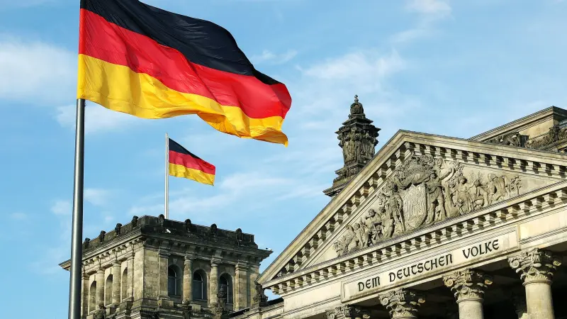 ألمانيا.. محاكمة ضابط اعترف بالتجسس لصالح روسيا