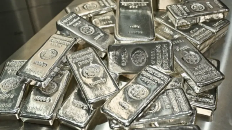 سعر الفضة اليوم في مصر والسعودية.. المعدن الأبيض يتجه للتباين