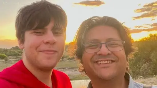 كان مرعوبًا ومترددا قبل الرحلة.. قصة مؤثرة لأصغر ركاب الغواصة المفقودة