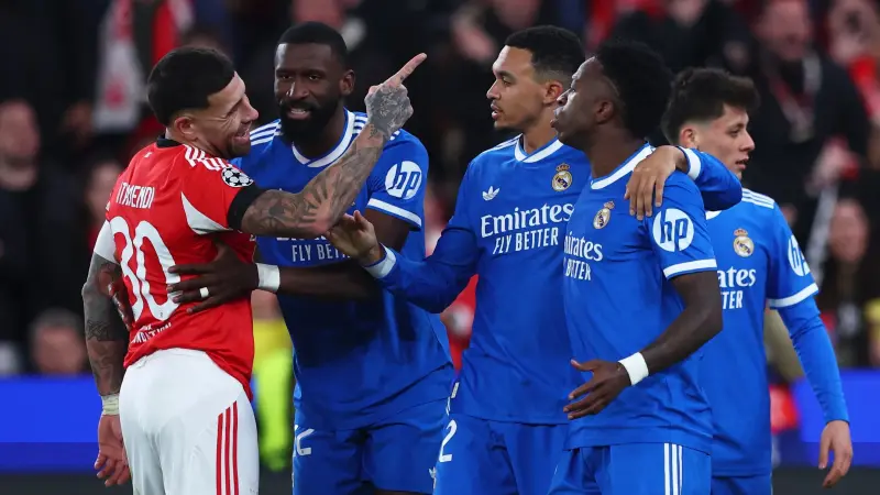 تداعيات العنصرية ضد فينيسيوس.. إقبال تاريخي على قميص بريستياني أدى لسحبه