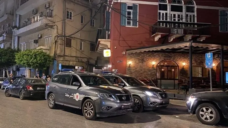 فيديو وصور - لبنانيون غاضبون يوقفون عرض "جر" في ملهى ليلي