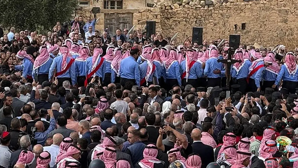 تشييع جثامين ضحايا هجوم الكرك الإرهابي في الأردن (أ ف ب) تشييع جثامين ضحايا هجوم الكرك الإرهابي في الأردن (أ ف ب)
