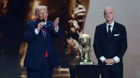 related_news_inside_blogs11 مليار دولار إيرادات الـ"فيفا".. كيف ولماذا؟