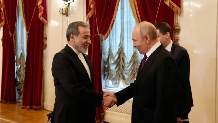 related_news_inside_blogsبعد لقائه بوتين.. عراقجي: الحرب الأخيرة أثبتت عمق الشراكة بين إيران وروسيا