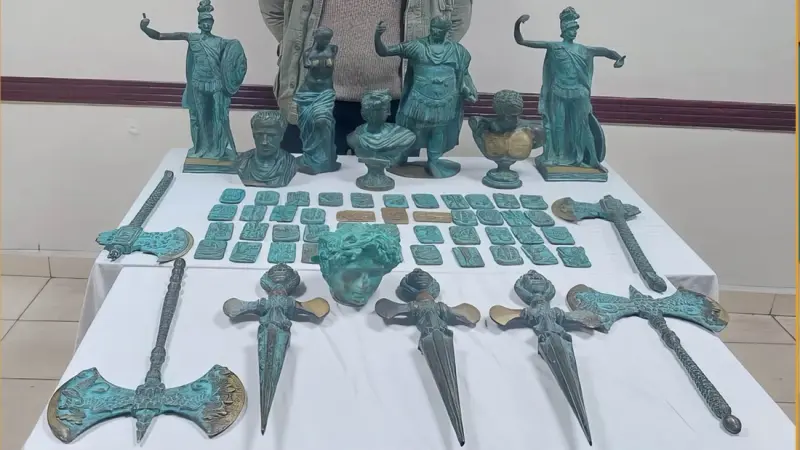 ضبط قطع أثرية مسروقة في الإسكندرية.. ما قصتها؟