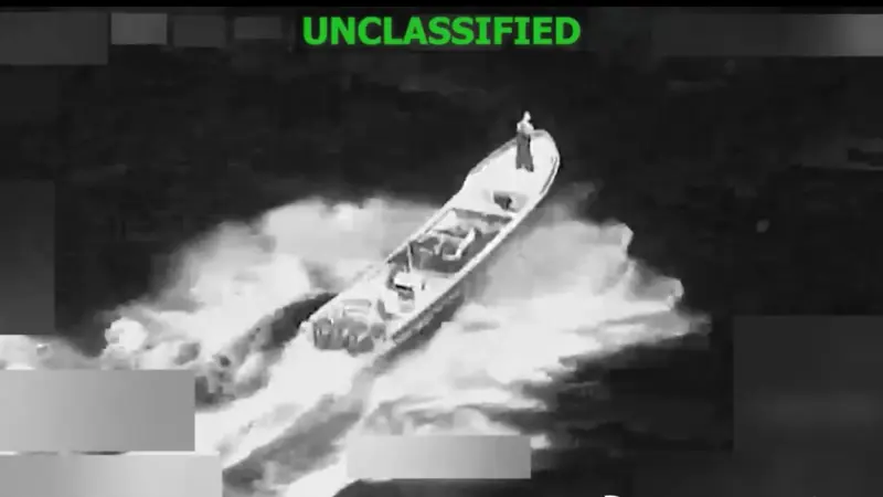 فيديو - الجيش الأميركي يعلن استهداف سفينة في شرق المحيط الهادئ.. ومقتل 2