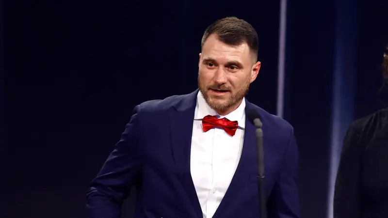 تعرف على أوليسكي الفائز بجائزة بوشكاش لأفضل هدف في عام 2022