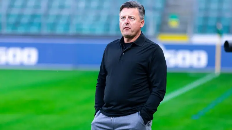 من هو المدرب كوستا رونيايتش؟ ألماني بأصول يوغوسلافية ويقدم موسما رائعا