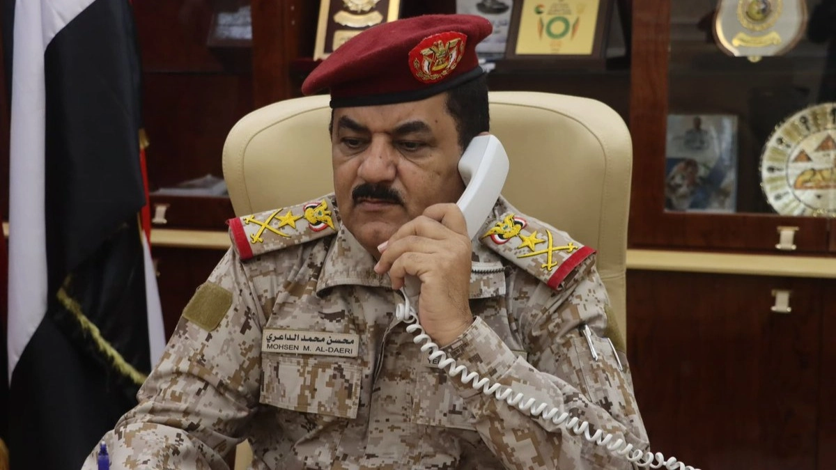 مسؤول: وزير الدفاع اليمني محتجز في الرياض 