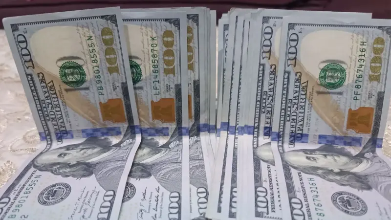 سعر الدولار في العراق مقابل الدينار العراقي اليوم الثلاثاء 7/4/2026.. السوق السوداء يتحرك