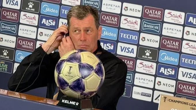 قمة آسيوية مشتعلة.. الأهلي السعودي يواجه فيسيل كوبي بقيادة مايكل سكيبه