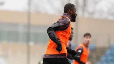 related_news_inside_blogsتدريبات قاسية تكشف ملامح المرحلة الجديدة داخل ريال مدريد