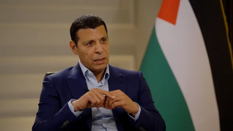 فيديو - محمد دحلان لـ"المشهد": الحديث الآن عن محاسبة "حماس" كلام فارغ