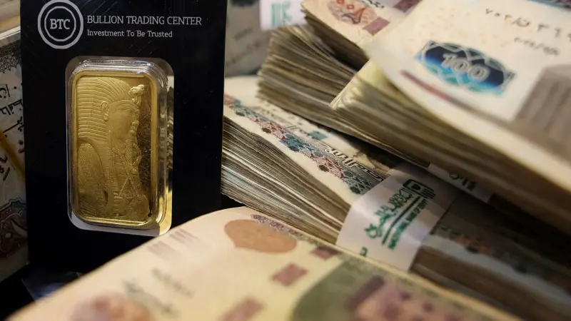 أسعار الذهب في مصر اليوم الأحد 15/3/2026.. عيار 21 يخسر 90 جنيها