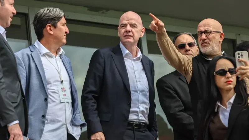 قيود السفر تهدد نجاح كأس العالم 2026