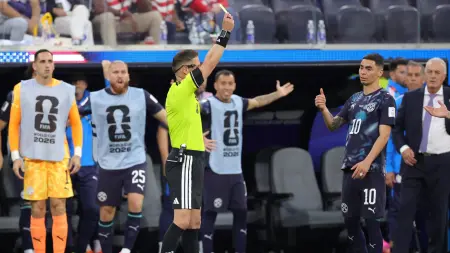 related_news_inside_blogsفيديو - واقعة تاريخية في كأس العالم 2026.. تطبيق قاعدة "تصحيح الهوية الخاطئة" لأول مرة