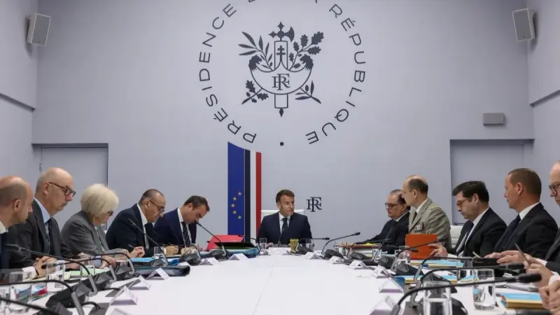 ماكرون يرحب بالهدنة مع إيران ويدعو لأن تشمل لبنان