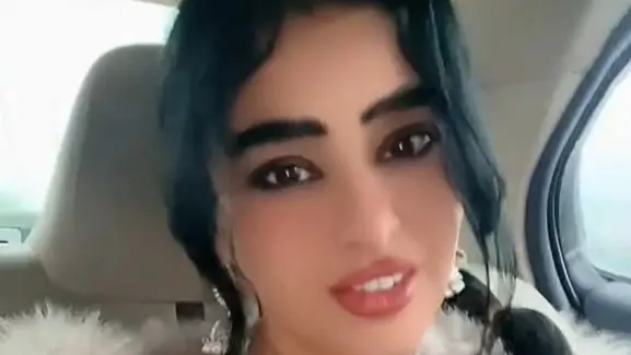 ترحيل البلوغر الكويتية زينب أمير من البحرين.. ما السبب؟