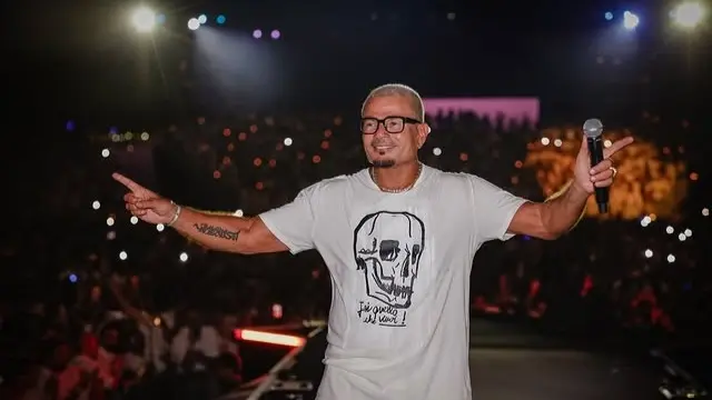 عمرو دياب يعود إلى الأردن ويلتقي جمهوره في ليلة غنائية بالعقبة (إنستغرام) عمرو دياب يعود إلى الأردن ويلتقي جمهوره في ليلة غنائية بالعقبة (إنستغرام)
