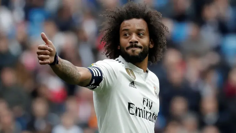 مارسيلو يُعلن اعتزاله بعد مسيرة أسطورية.. "مدريدي حقيقي" يودع الملاعب