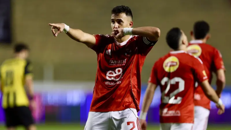 تشكيلة الأهلي اليوم أمام طلائع الجيش.. نص دستة غياب في كتيبة الأحمر